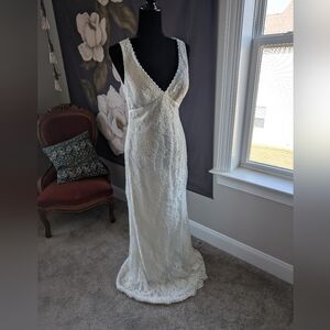 Galina Lace V-Neck Ivory Wedding Dress